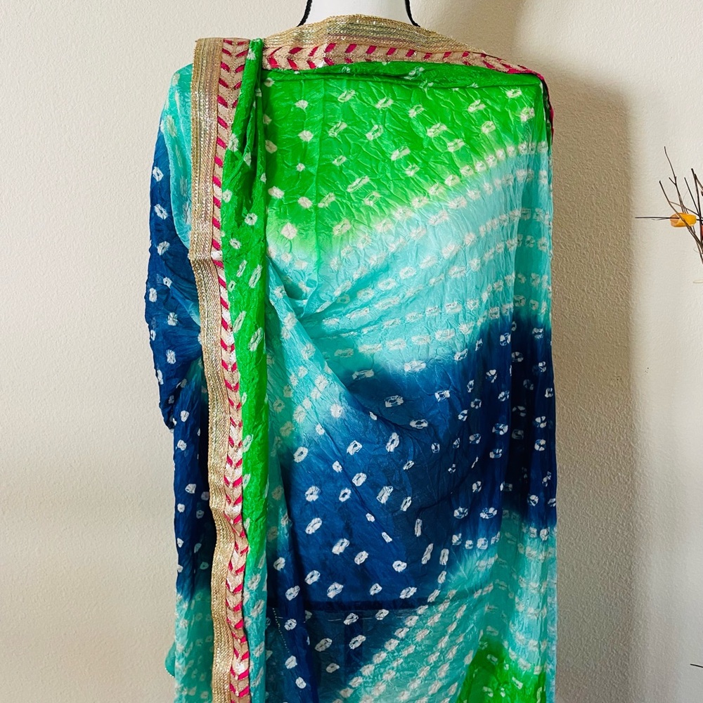 Rajasthani Bandhej Women Dupatta